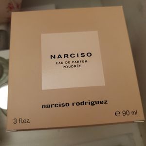 Narciso Eau De Parfum fragrance